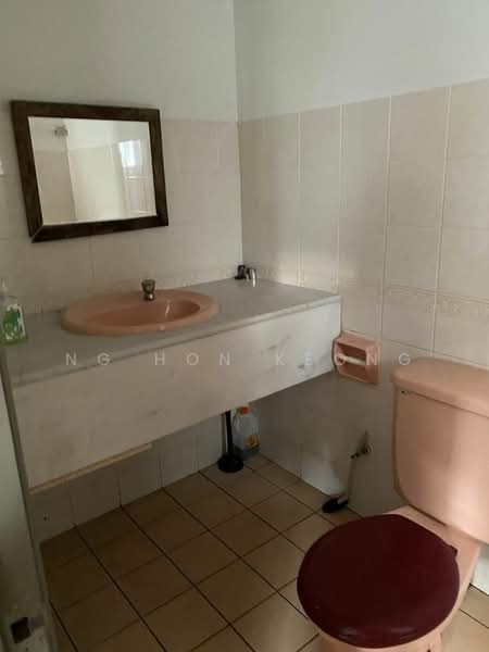 Condominium for Rent at Pantai Hillpark 2 - Ng Hon Keong - Bathroom - PropertyGuru.com.my