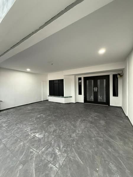 1-storey Terraced House for Sale in Taman Sri Skudai (Skudai) - Erness Tan - Entrance - PropertyGuru.com.my