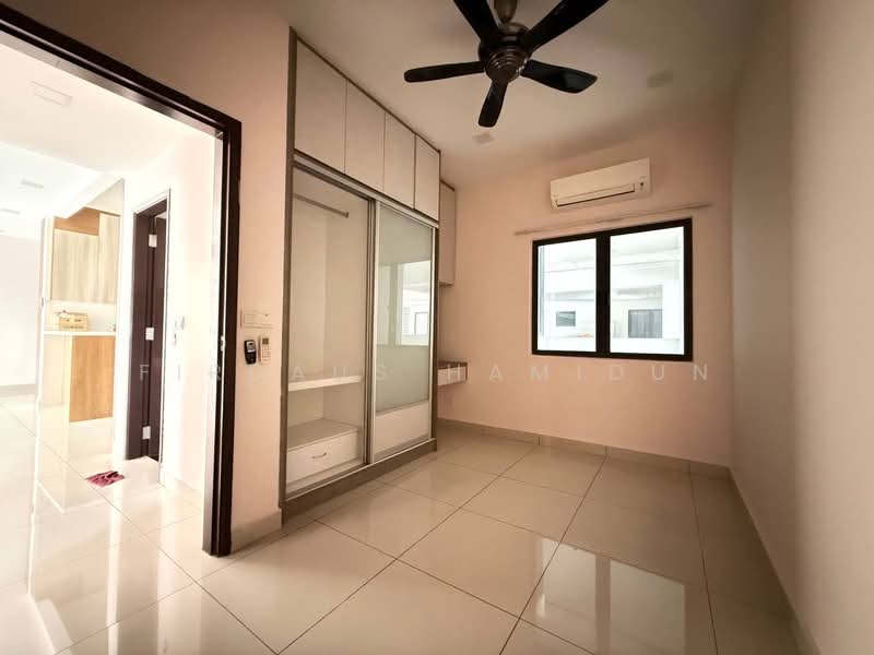 Service Residence for Sale at Residensi Mutiara Kajang 2 - Firdaus Hamidun - PropertyGuru.com.my
