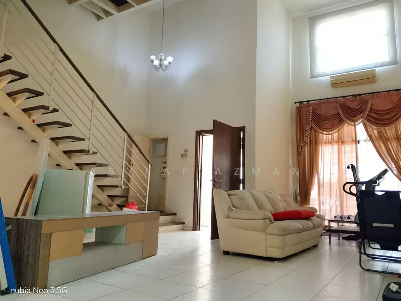 3-storey Terraced House for Sale in Sungai Besi (Kuala Lumpur) - Asyraf Azman - Living Room - PropertyGuru.com.my