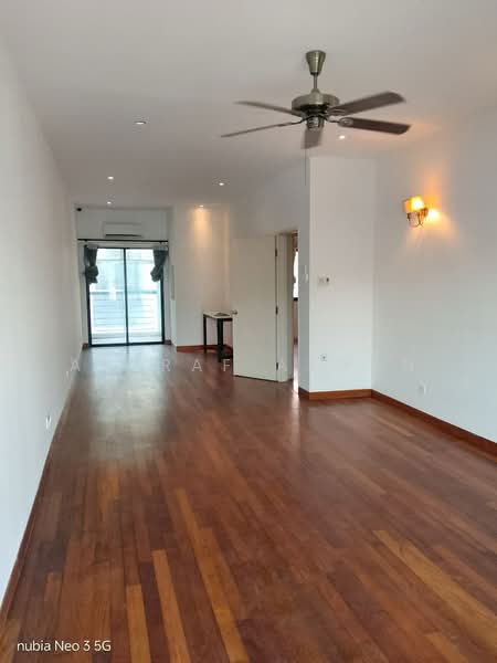3-storey Terraced House for Sale in Sungai Besi (Kuala Lumpur) - Asyraf Azman - Living Room - PropertyGuru.com.my