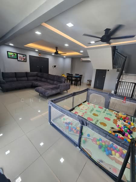 Rumah Teres 2 Tingkat untuk Dijual di Bandar Tiram (Ulu Tiram) - Chew Jia Jia - Living Room - PropertyGuru.com.my