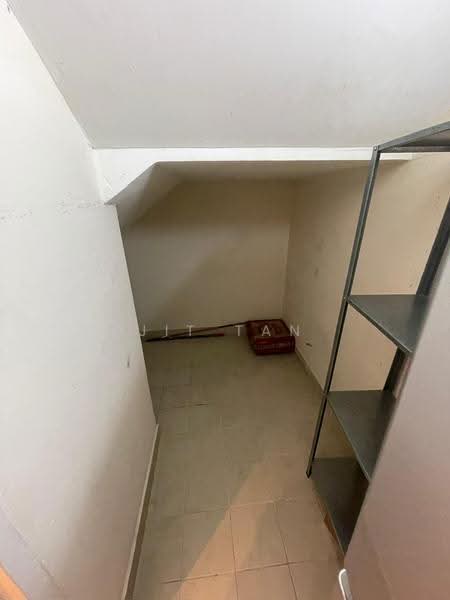 Rumah Bandar untuk Dijual di Petaling Jaya (Selangor) - Jit Tan - PropertyGuru.com.my