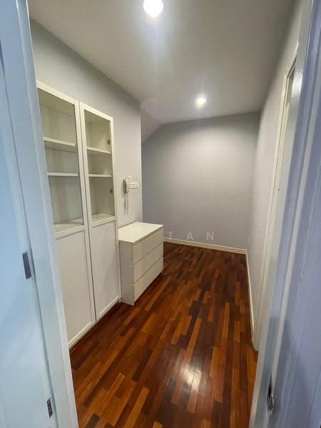 Rumah Bandar untuk Dijual di Petaling Jaya (Selangor) - Jit Tan - PropertyGuru.com.my