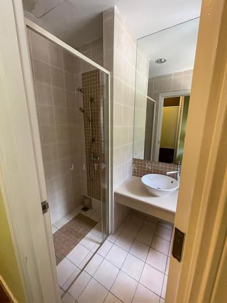 Rumah Bandar untuk Dijual di Petaling Jaya (Selangor) - Jit Tan - PropertyGuru.com.my