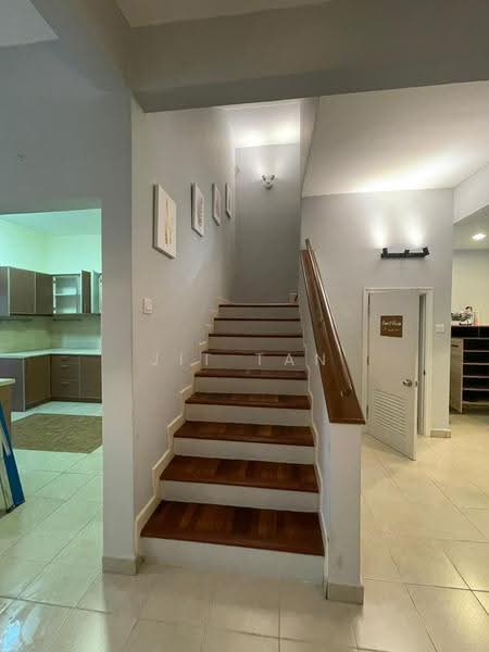 Rumah Bandar untuk Dijual di Petaling Jaya (Selangor) - Jit Tan - PropertyGuru.com.my