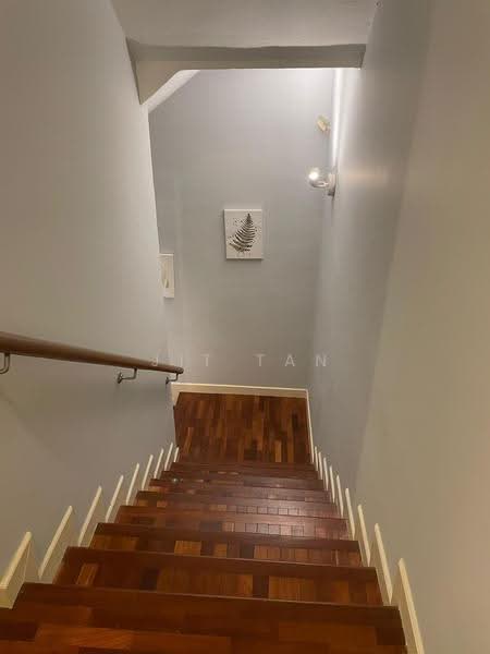 Rumah Bandar untuk Dijual di Petaling Jaya (Selangor) - Jit Tan - PropertyGuru.com.my