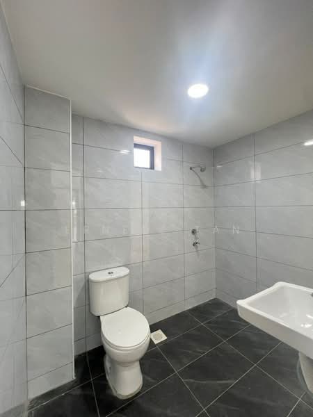 Rumah Teres 2 Tingkat untuk Dijual di Taman Sri Skudai (Skudai) - Erness Tan - Bathroom - PropertyGuru.com.my