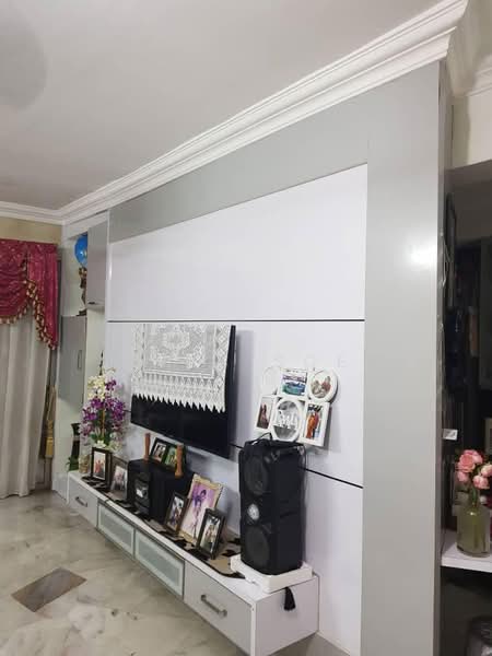 Rumah Teres 2 Tingkat untuk Dijual di Jalan Ipoh (Kuala Lumpur) - Eric Soe - Living Room - PropertyGuru.com.my