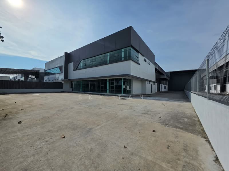 Factory for Rent in Johor Bahru (Johor) - Sky Tan - Exterior - PropertyGuru.com.my