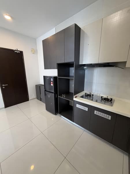 Condominium for Rent at Royal Strand @ Country Garden Danga Bay - Alvin Lim - Kitchen - PropertyGuru.com.my
