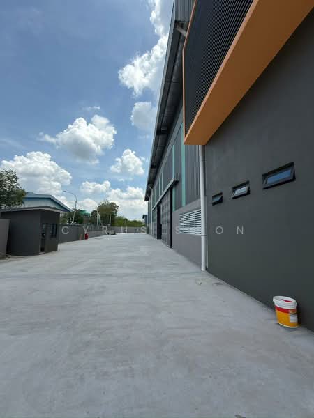 Detached Factory for Sale in Taman Industri Alam Jaya (Puncak Alam) - Cyrus Soon - Exterior - PropertyGuru.com.my