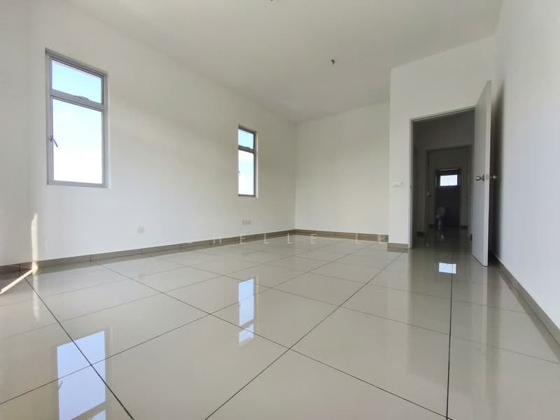 2-storey Terraced House for Sale in Bandar Rimbayu (Telok Panglima Garang) - Michelle Lee - Interior - PropertyGuru.com.my