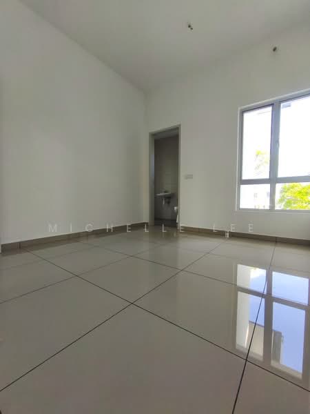2-storey Terraced House for Sale in Bandar Rimbayu (Telok Panglima Garang) - Michelle Lee - Interior - PropertyGuru.com.my