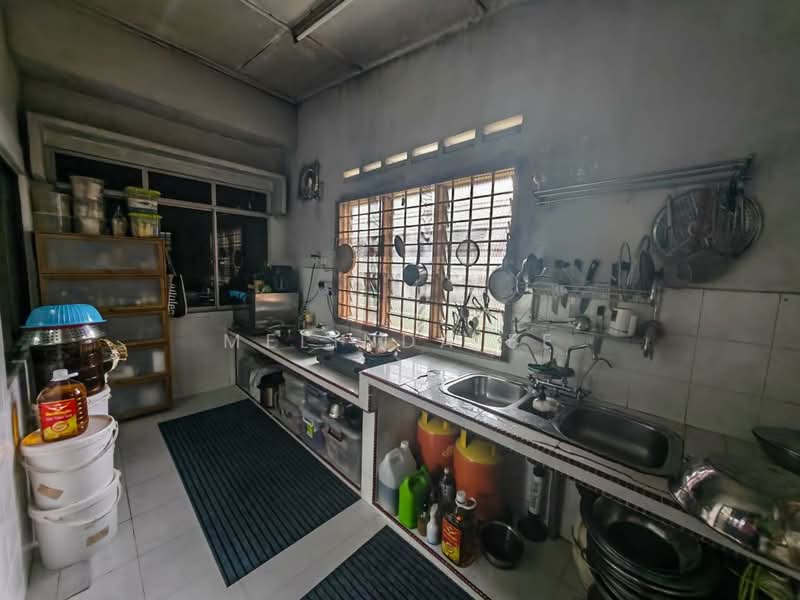 Bungalow for Sale in Taman Skudai Baru (Skudai) - Melinda Ee - Kitchen - PropertyGuru.com.my