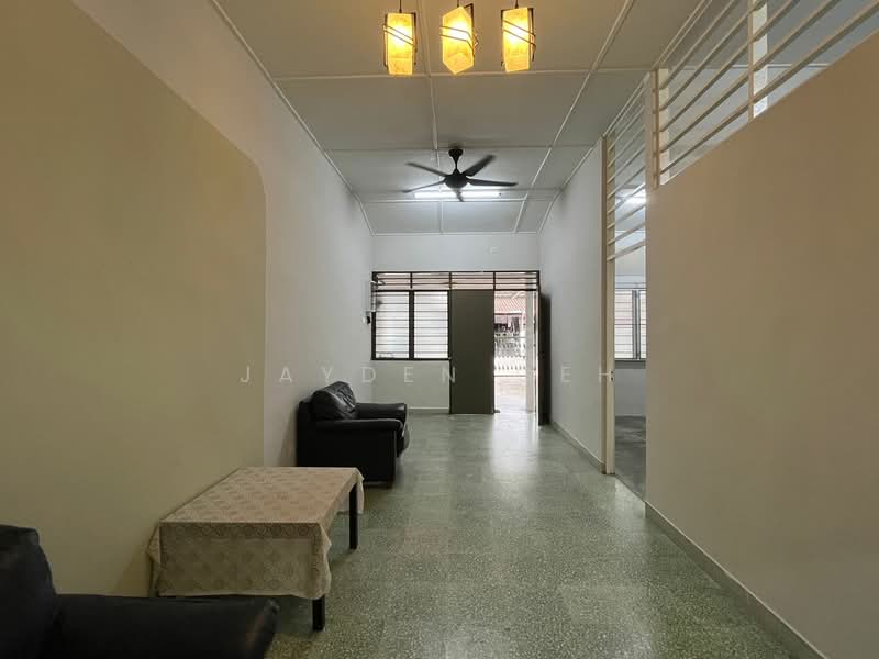 1-storey Terraced House for Sale in Taman Lam Sun (Alor Setar) - Jayden Geh - Living Room - PropertyGuru.com.my