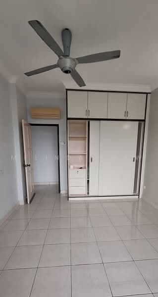 Condominium for Rent at Regency Heights Condo - Melinda Chew - Master bedroom - PropertyGuru.com.my