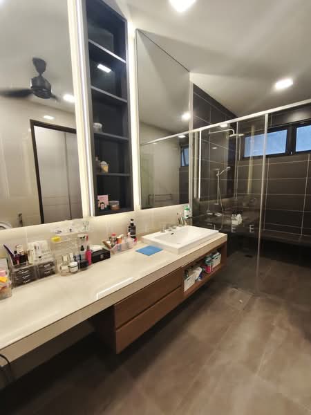 Semi-Detached House for Sale in Eco Sanctuary (Telok Panglima Garang) - Michelle Lee - Bathroom - PropertyGuru.com.my