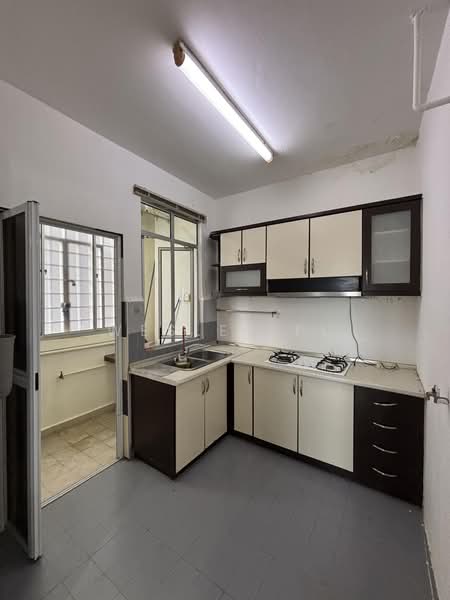 Condominium for Rent at Bukit OUG Condominiums - Wesley Fu - Kitchen - PropertyGuru.com.my