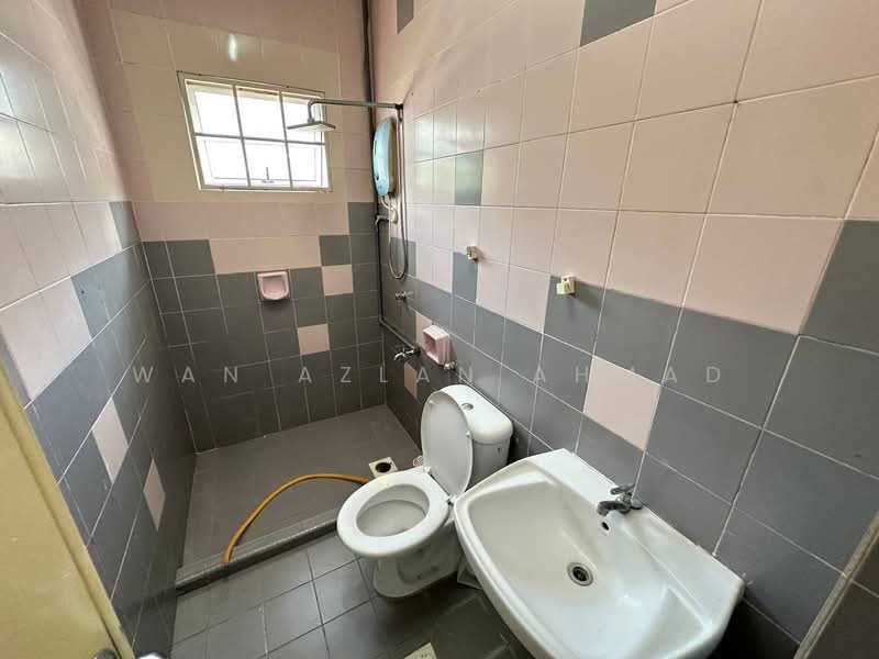 Rumah Teres 2 Tingkat untuk Dijual di Bukit Indah (Ampang) - Wan Azlan Ahmad - PropertyGuru.com.my