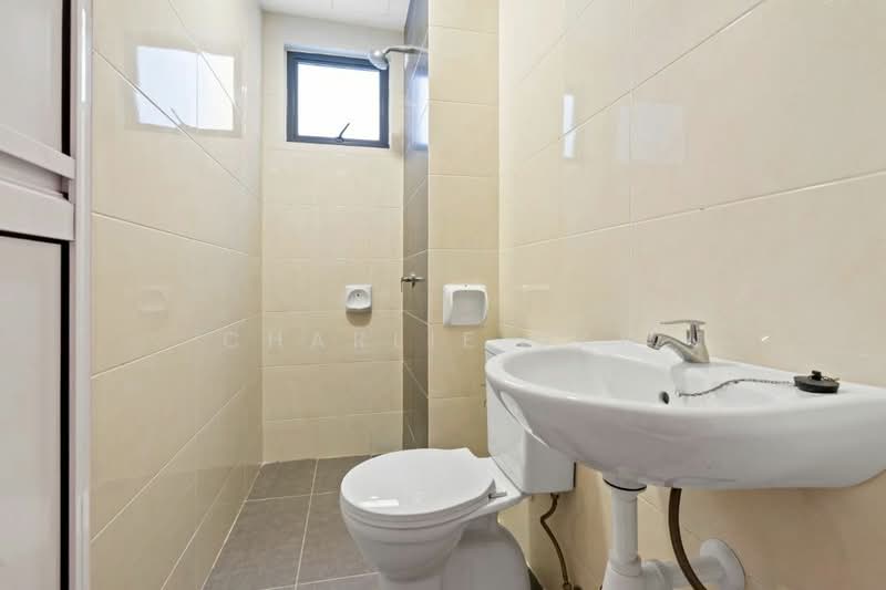 Kondominium untuk Dijual di Maple Residence - Charlie Gan - Bathroom - PropertyGuru.com.my
