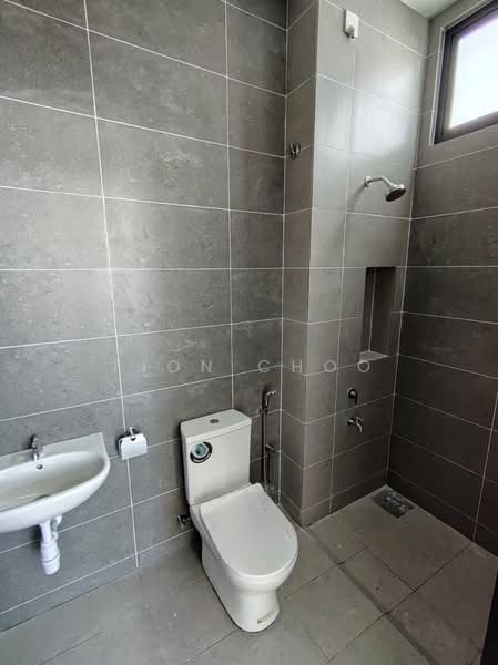 Rumah Teres 2 Tingkat untuk Dijual di Taman Pelangi Indah (Ulu Tiram) - Fion Choo - PropertyGuru.com.my
