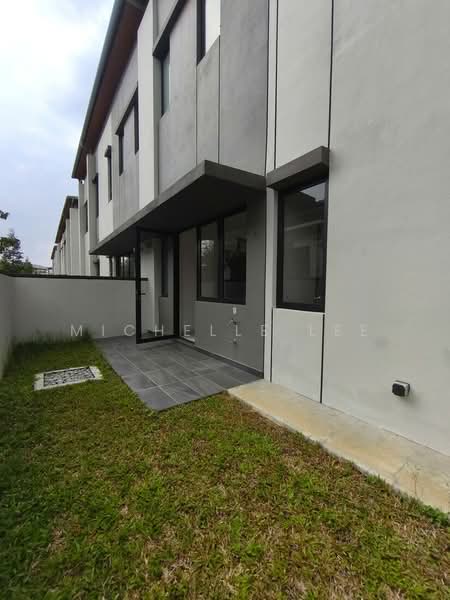Semi-Detached House for Sale in Telok Panglima Garang (Selangor) - Michelle Lee - Exterior - PropertyGuru.com.my