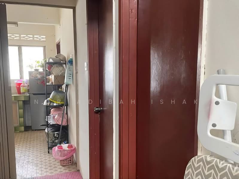 Rumah Teres 1 Tingkat untuk Dijual di Seksyen 51a (Petaling Jaya) - Nur Adibah Ishak - PropertyGuru.com.my