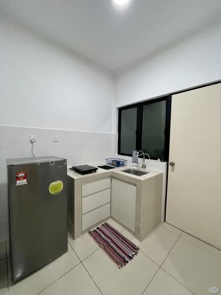 Servis Apartment untuk Dijual di Service Suites @ Pavilion Embassy - Joanne Fong - Kitchen - PropertyGuru.com.my