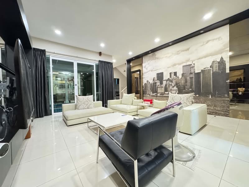 Rumah Berkembar untuk Dijual di Puchong (Selangor) - Jayden Lee - Living Room - PropertyGuru.com.my