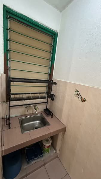 Apartment for Rent at Vista Pinggiran Apartment - Shafiq Muttalib - PropertyGuru.com.my