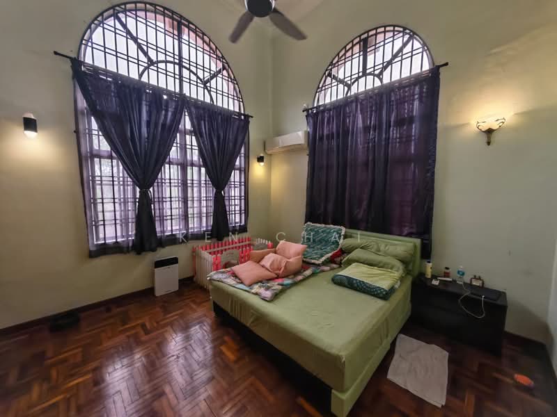 Rumah Teres 2 Tingkat untuk Dijual di Taman Pelangi Indah (Ulu Tiram) - Ken Chai - PropertyGuru.com.my