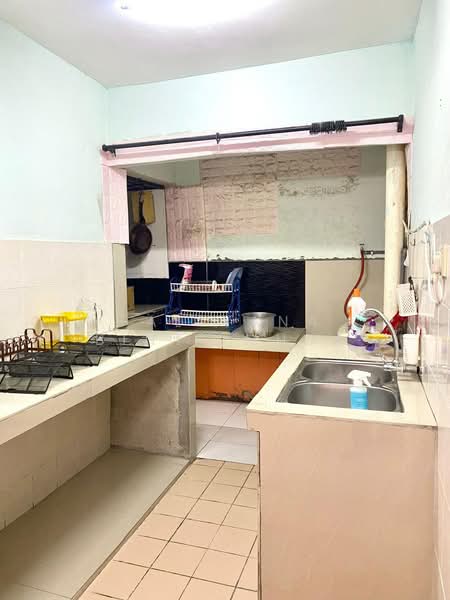 Pangsapuri untuk Dijual di Anggerik Apartment - Faliyana binti Muda - PropertyGuru.com.my