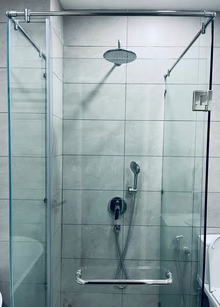 Servis Apartment untuk Disewa di Dorsett Waterfront Subang - Valyn Ho - Bathroom - PropertyGuru.com.my