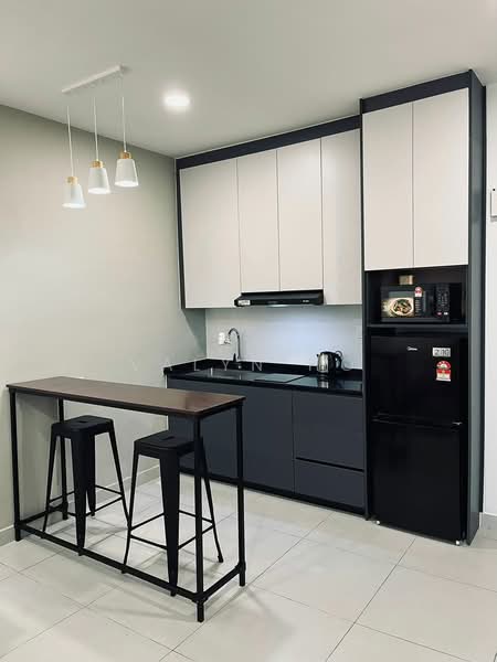 Servis Apartment untuk Disewa di Dorsett Waterfront Subang - Valyn Ho - Kitchen - PropertyGuru.com.my