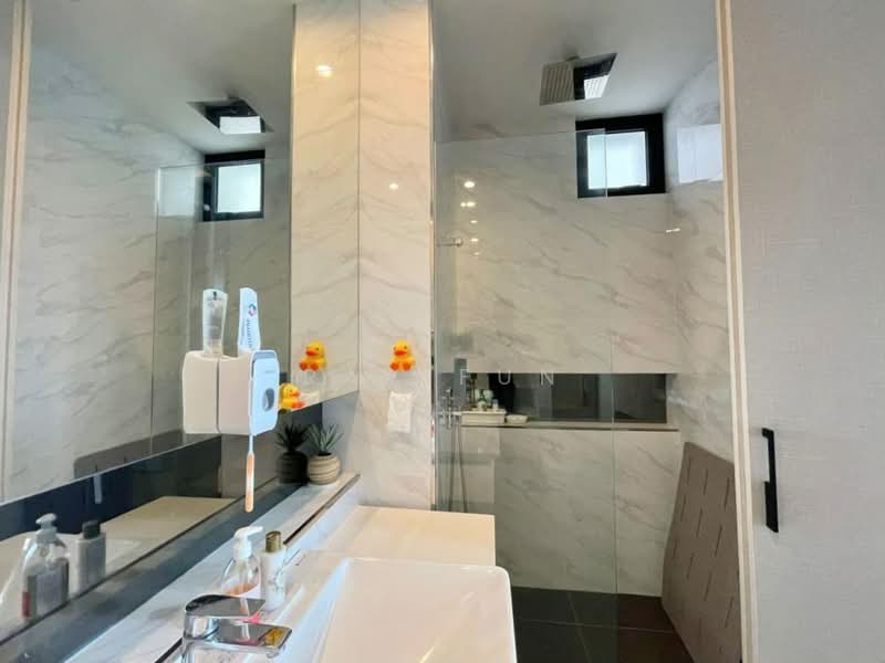 Condominium for Rent at City of Dreams - Ray Fun - Bathroom - PropertyGuru.com.my