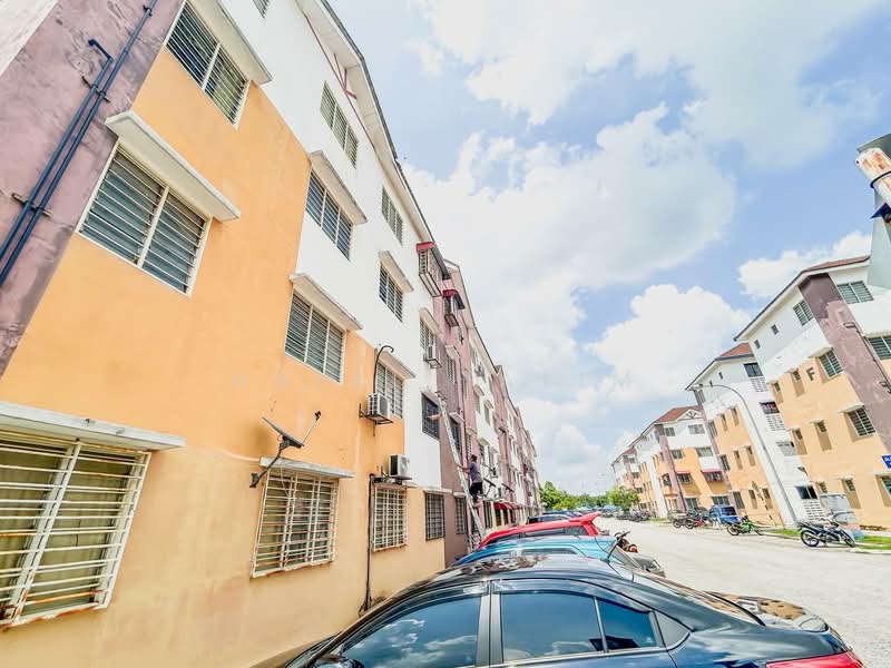 Apartment for Sale at Pangsapuri Arista - Hairi Halim - PropertyGuru.com.my