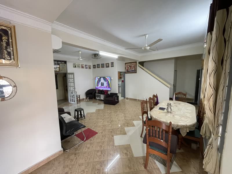 Semi-Detached House for Sale in Puncak Templer (Batu Caves) - MY Loh - Living Room - PropertyGuru.com.my