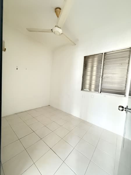 Service Residence for Sale at Suria Kinrara - Maddy Ho - PropertyGuru.com.my