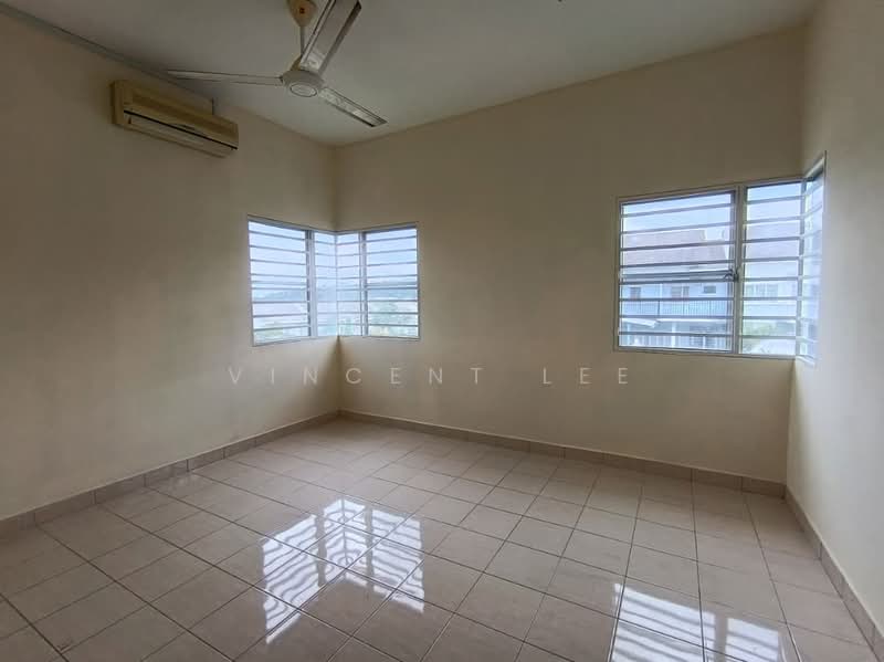 Rumah Teres untuk Dijual di Bandar Enstek (Negeri Sembilan) - Vincent Lee - Interior - PropertyGuru.com.my