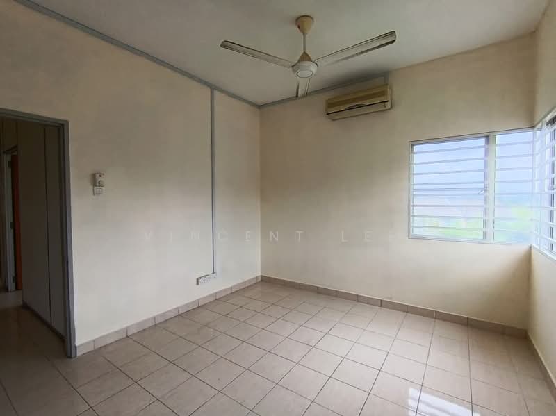 Rumah Teres untuk Dijual di Bandar Enstek (Negeri Sembilan) - Vincent Lee - Interior - PropertyGuru.com.my