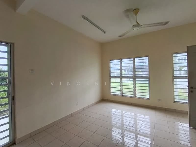 Rumah Teres untuk Dijual di Bandar Enstek (Negeri Sembilan) - Vincent Lee - Interior - PropertyGuru.com.my