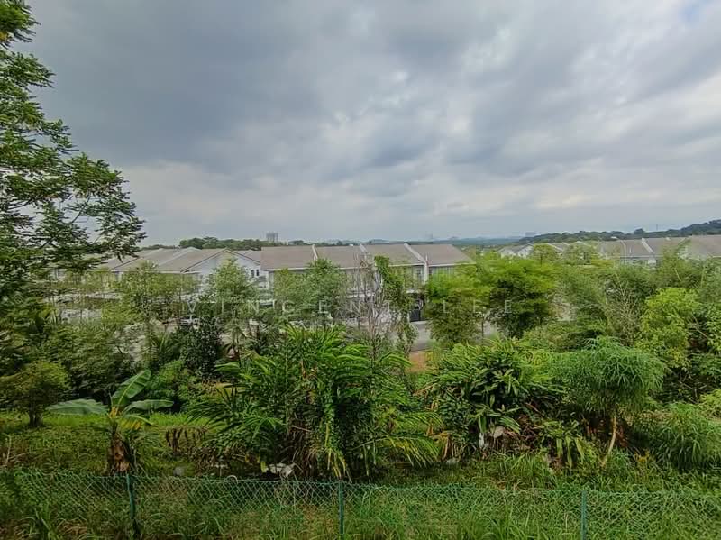 Rumah Teres untuk Dijual di Bandar Enstek (Negeri Sembilan) - Vincent Lee - Exterior - PropertyGuru.com.my