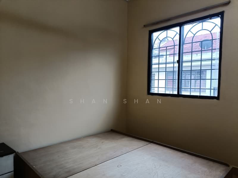 Terraced House for Sale in Usj 2 (Subang Jaya) - Shan Shan - Bedroom - PropertyGuru.com.my