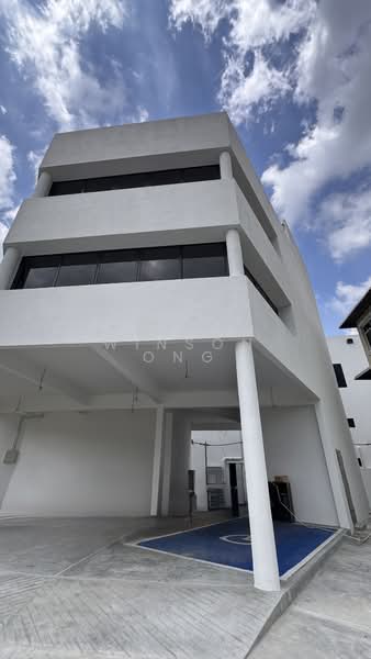 Banglo Komersial untuk Disewa di Bukit Jambul (Penang) - Winson Ong - PropertyGuru.com.my