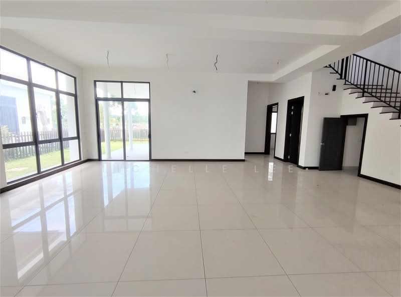 Semi-Detached House for Sale in Eco Sanctuary (Telok Panglima Garang) - Michelle Lee - Living Room - PropertyGuru.com.my