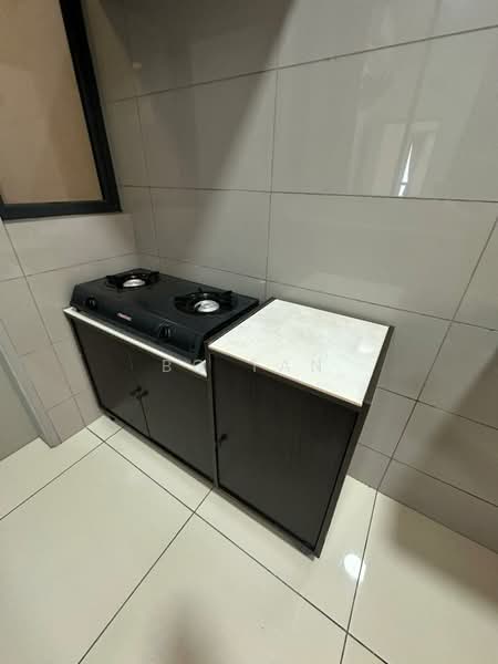 Condominium for Rent at Legend Heights - BC TAN - Kitchen - PropertyGuru.com.my