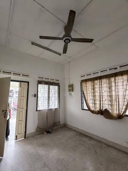 Semi-Detached House for Rent in Seremban (Negeri Sembilan) - VL Lee - PropertyGuru.com.my