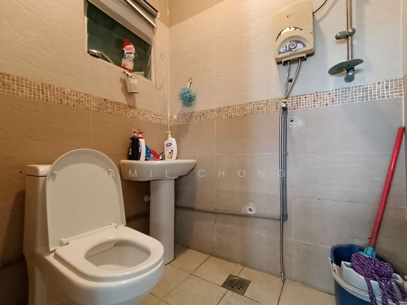 Apartment for Rent at Kings Height - Amie Chong - PropertyGuru.com.my