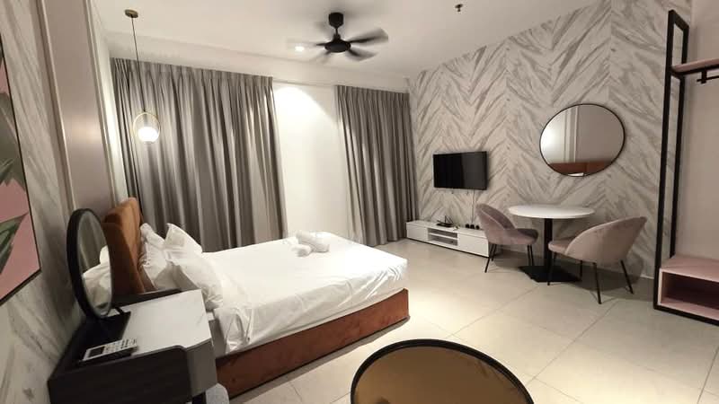 Service Residence for Rent at SOHO @ Empire City - Kew . - Bedroom - PropertyGuru.com.my